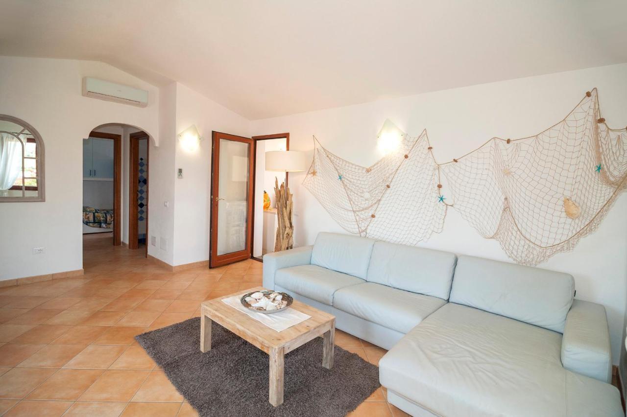 I Villini Di Baia Sant'Anna Apartment Budoni Exterior photo